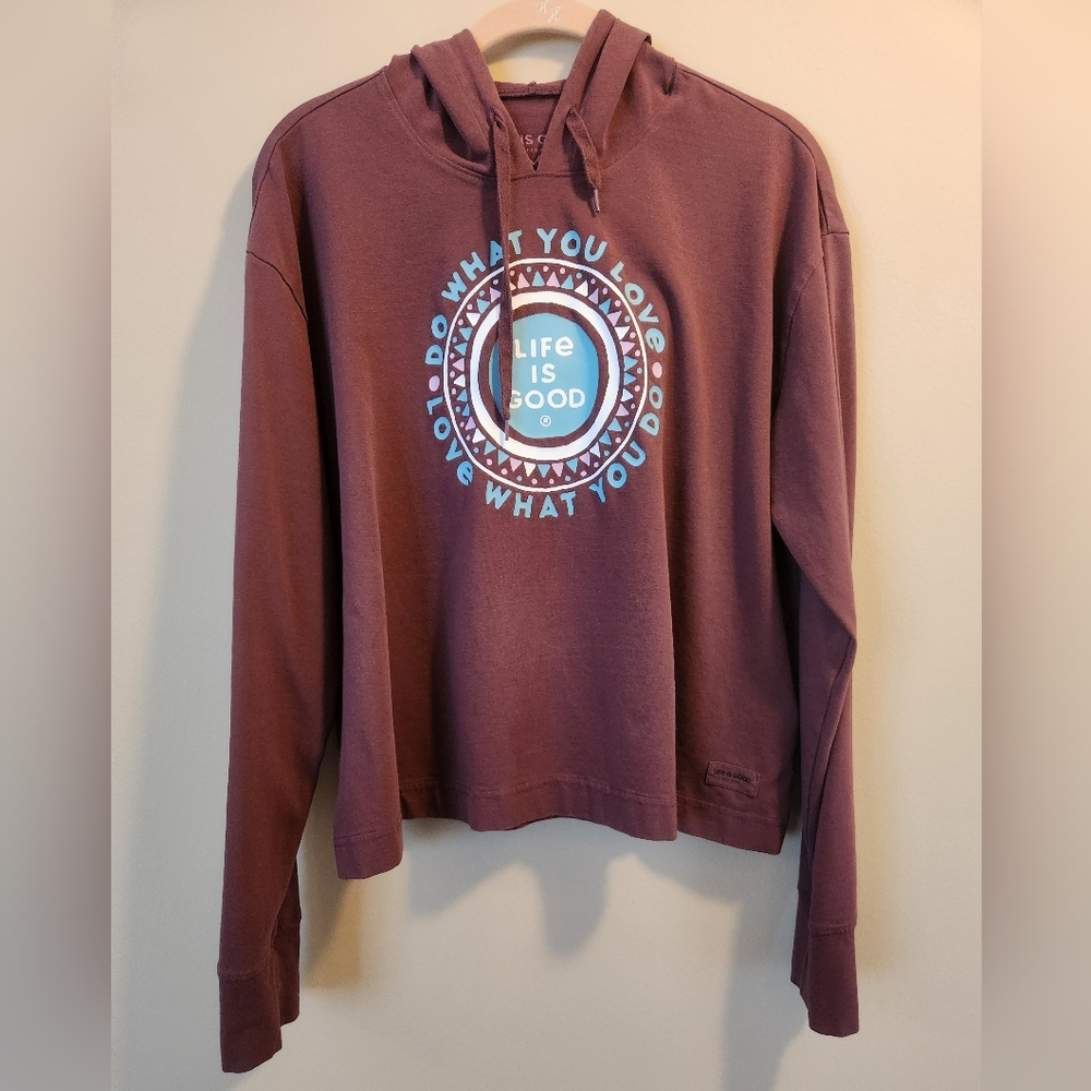 "Life Is Good" Women's M Dark Rose Boxie Graphic Hoodie